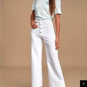 Rollas high rise wide leg jeans in white size 25